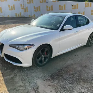 2018 ALFA ROMEO GIULIA TI VIN: ZARFAECN2J7564212 RWD