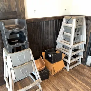 Assorted high chairs