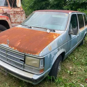 1989 Dodge Caravan Van, VIN # 2b4fk45j3kr312686