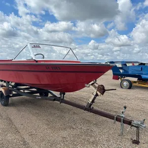Starcraft Runabout w/ S/A Trailer and Outboard Motor
 UNRESERVED