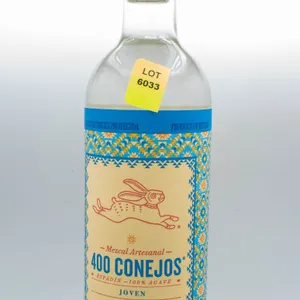 400 CONEJOS ARTESANAL OAXACA MEZCAL 750ML 40% ABV