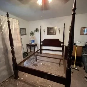4 Poster Queensize Bed Frame