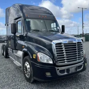 (CA) 2018 Freightliner Cascadia