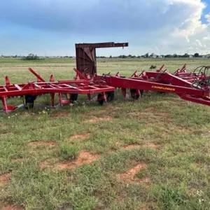 SUNFLOWER 7-SHANK BLADE PLOW - 35'