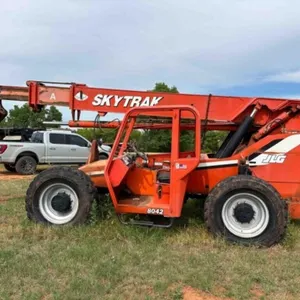 JLG SKY TRAK 8042