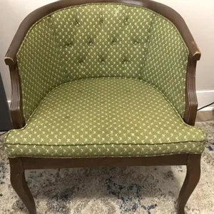 Vintage Occasional Chair 25.5” x 28” x 30”