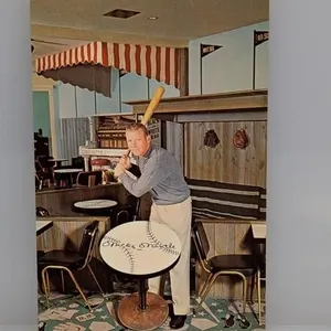 1962�Mickey�Mantle�Holiday�Inn�Postcard