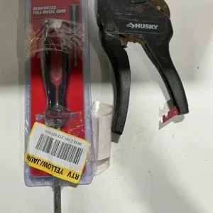 Husky Pipe Cutter & Milwaukee Screwdriver - Tools