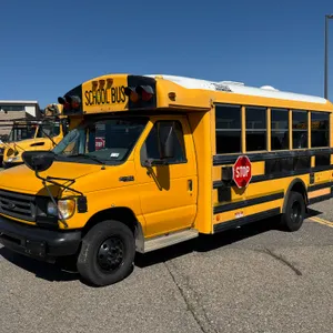 2003  Ford  E450   RWD  14-Passenger School Bus