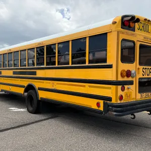 2004  IC Corporation  CE300  RWD  77-Passenger School Bus