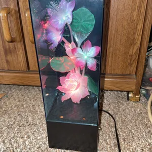 Illuminated Fiber Optic Floral Display Lamp