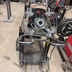 Lincoln Electric LF-72 Wire Feeder w/ Cart