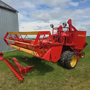 Massey Harris 21 Combine