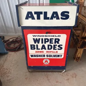Atlas Wiper Blades Display Cabinet