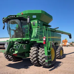 2015 John Deere S680 Combine