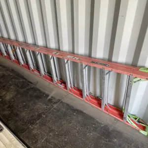 Fiberglass Step Ladder