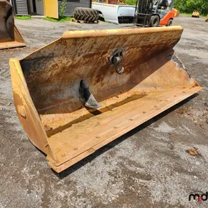 Paladin JD 310KFP Bucket Attachment
 UNRESERVED