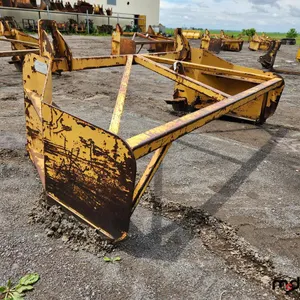 Aubichon Loader Bucket Extention Attachment 
 UNRESERVED