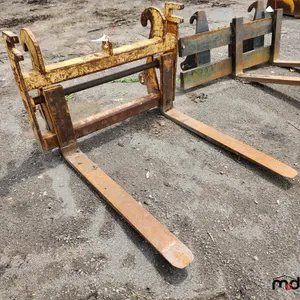 EDF Loader Pallet Fork Attachment 
 UNRESERVED