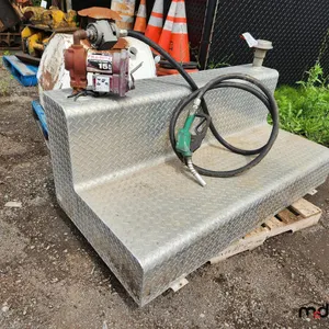 Checker Plate Slip Tank with Pump & Nozzle 
 UNRESERVED