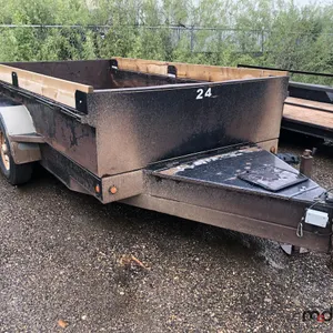 2003 Southland 12' T/A Dump Trailer 
 UNRESERVED