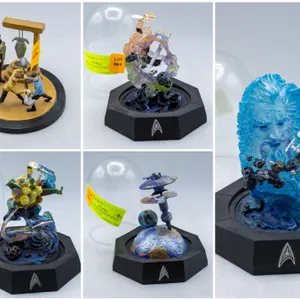 FEATURED STAR TREK COLLECTIBLES