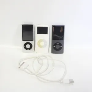 LOT OF IPODS