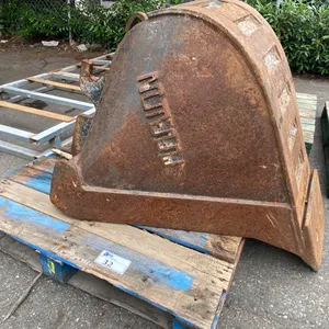 MARION 30" FLARED EXCAVATOR CLEANING BUCKET