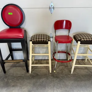 Set of 4 Bar Stools Red and Plaid 4pk