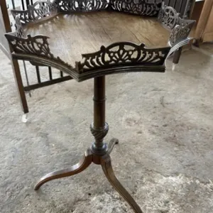 Charles of London Chippendale Style Tripod Table