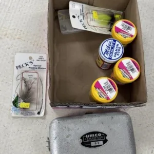 Umco Bait Box and Baits