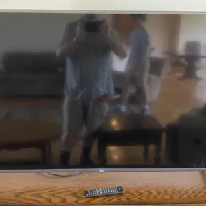 LG 55" Flatscreen TV with Remote