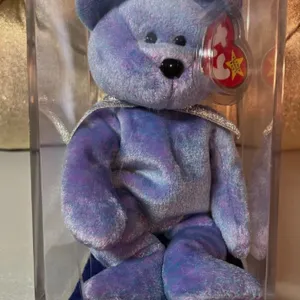 TY Beanie Baby "Clubby II" Retired 03/09/1999 & Display Case, Tag Cover