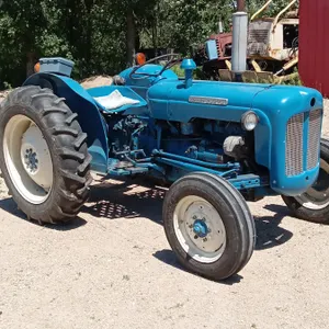 1963 Fordson Dextra Tractor