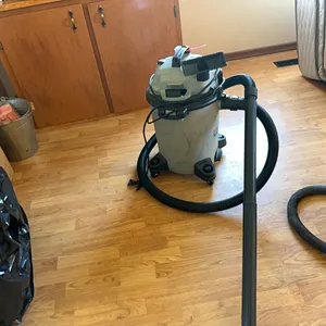 BLACK DIAMOND SHOP VAC - WORKING CONDITION