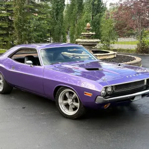 1970 DODGE CHALLENGER RESTOMOD