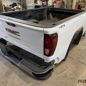 2024 GMC 2500HD Truck Box & Bumper
 UNRESERVED