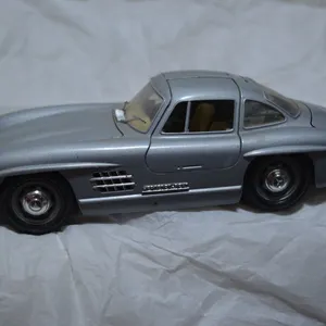 Mercedes Benz Diecast Car
