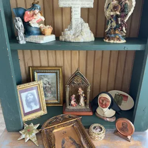 Decorative religious items