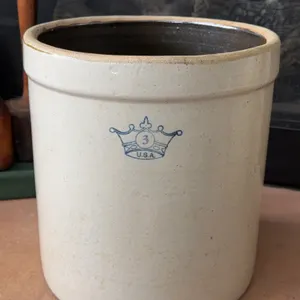 vintage 3-gallon Robinson Ransbottom stoneware crock