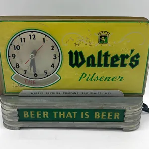 Walter's Pilsener Beer Clock Light