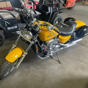 1996 Honda Magna VF750C (Has WI Title)