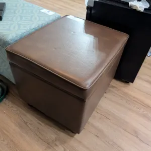 Brown Hassock