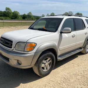2003 Toyota Sequoia SR5 SUV (Has WI Title)