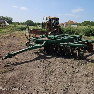 John Deere 14H off-set disk