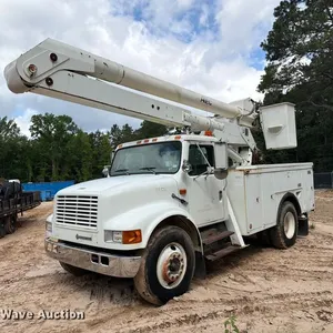 1992 International 4700 bucket truck