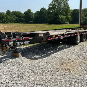 2016 TrailKing TK40LP equipment trailer