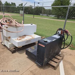(3) fuel tanks