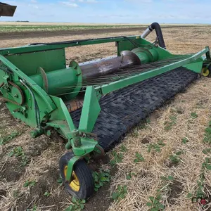 John Deere 914 Pickup Platform
 UNRESERVED