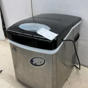 Igloo ICE115-SS Ice Maker, 115V AC 60 Hz 1 Ph, 2.1A Production, 3.2A Storage